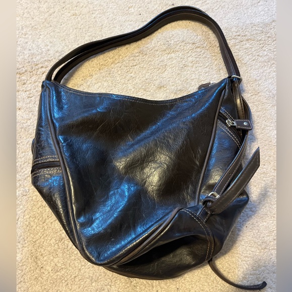 Mouflon Leather Shoulder Bag - Picture 3 of 6